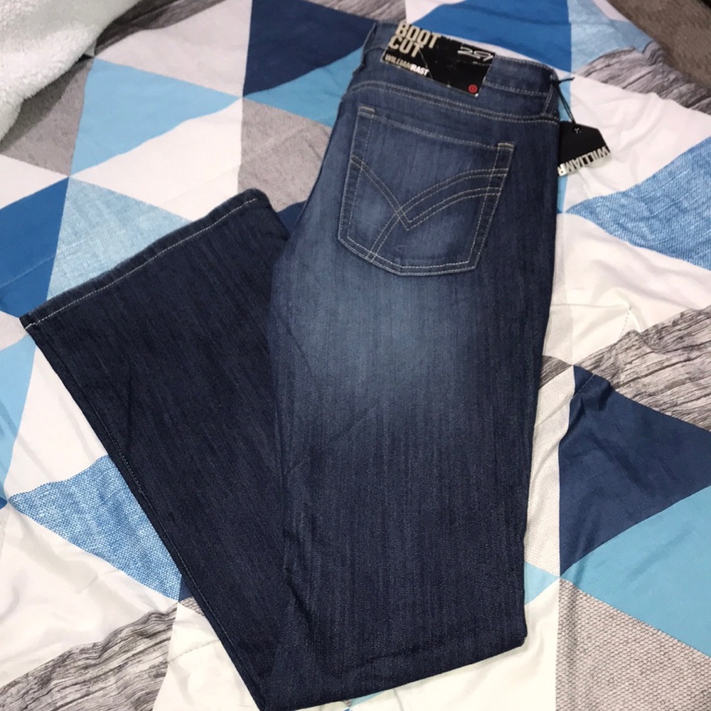 NWT‼️ BELL BOTTOM JEANS